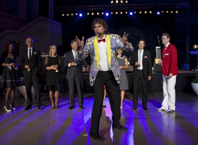 Comedy-Kellner - Bühnenshow - Comedy-Show